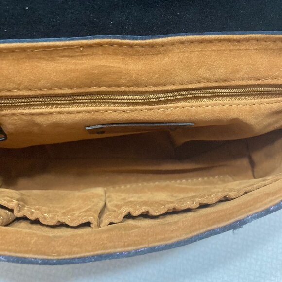 Like New Patricia Nash Chantilly Lace Leather Crossbody/Shoulder Bag - Picture 9 of 9